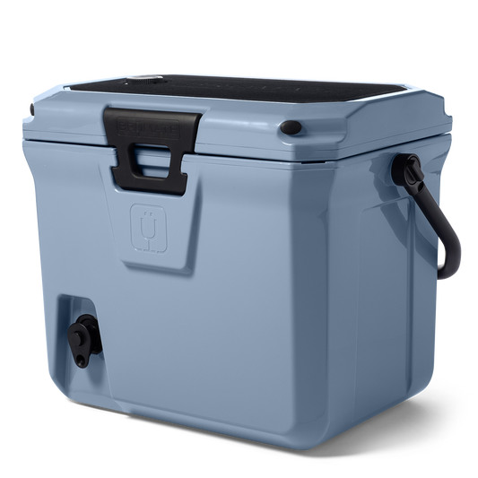 brutank-20qt-q6 BruTank-20-Denim-Angled.png
