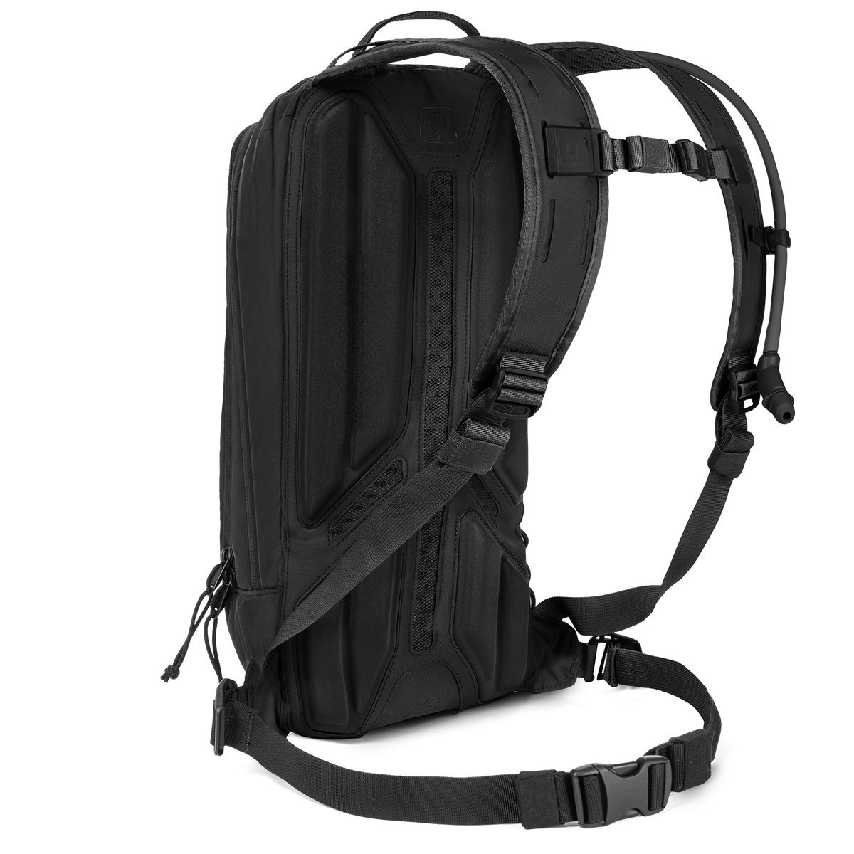 paragon-hydration-pack-d9 Paragon_Black_Quarter.png